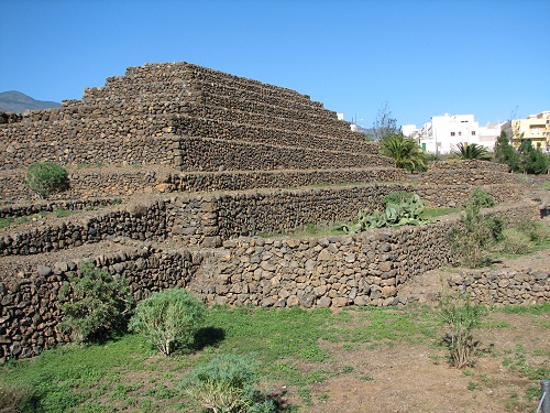 piramide-guimar