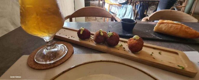 Croquetas en La Pinocheria 768x312