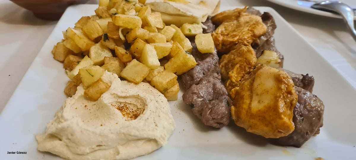 Pinchitos en El Anticuario Libanés