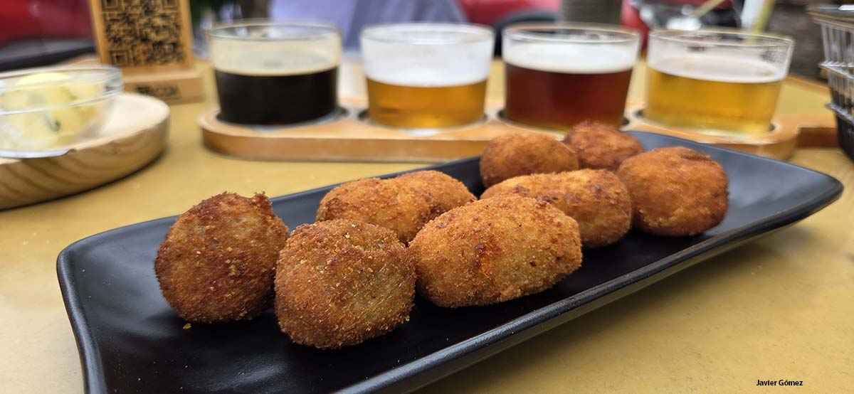 Croquetas variadas en Tacoa