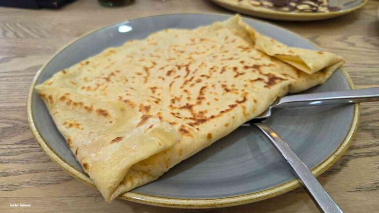 Crepe Masca de salmon 1 768x433