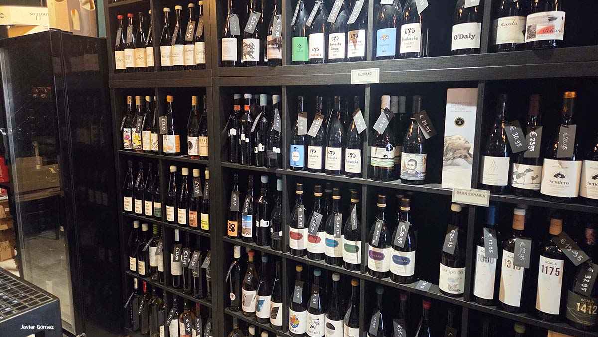 Vinoteca con pasion en Puerto de la Cruz - La Tiendita