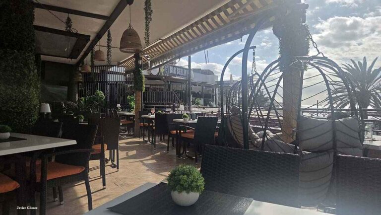 Restaurante Naranja en Costa Adeje terraza 768x433