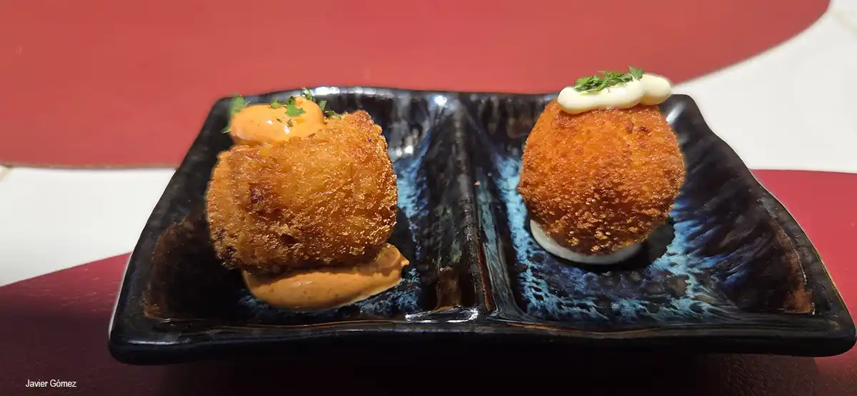 Croquetas en The White Tapas