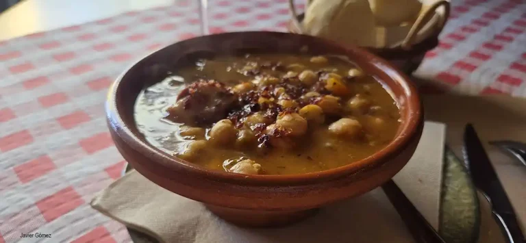 Garbanzas en el Jardin de Moises 768x355