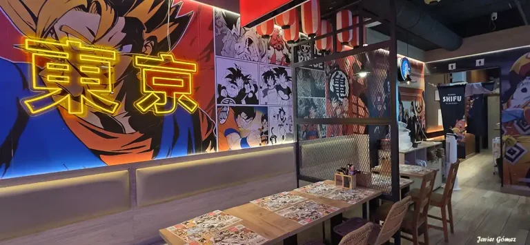 Ramen Shifu decoracion anime 1 768x355