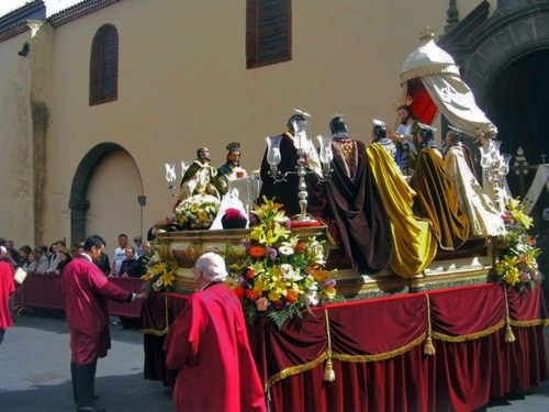 Vive la Semana Santa en Tenerife